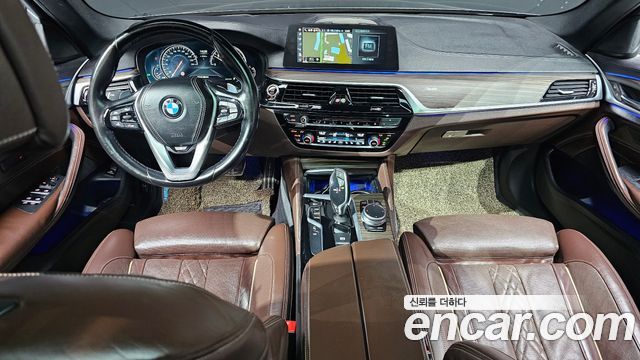 BMW 5 Series (G30) 520d xDrive M Sport Package Plus 2018 — фото 7