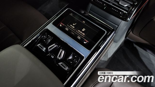 Audi A8 (D5) 50 TDI Quattro Premium 2023 — фото 18