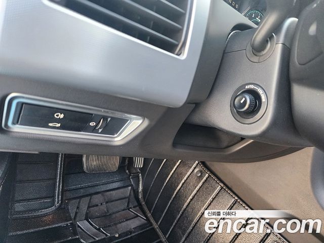 Jaguar XF 2.0 Luxury X250 2014 — фото 15