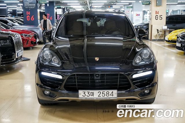 Porsche Cayenne 4.8 Turbo S 958 2014 — фото 3