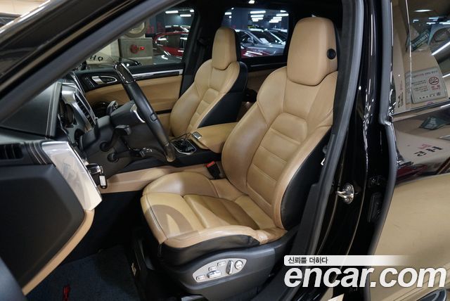 Porsche Cayenne 4.8 Turbo S 958 2014 — фото 10