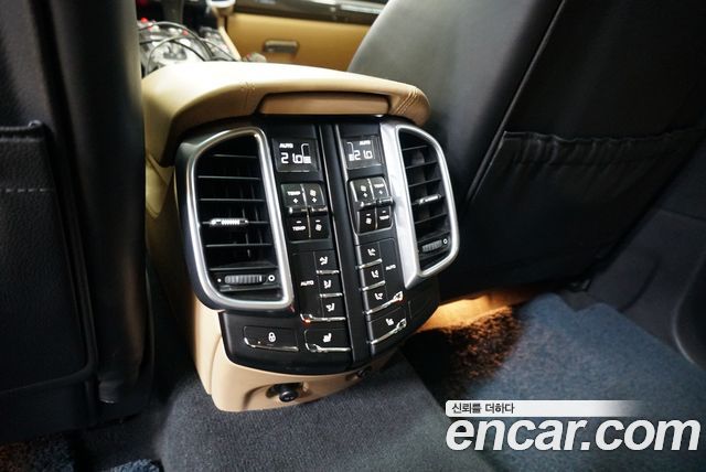 Porsche Cayenne 4.8 Turbo S 958 2014 — фото 23