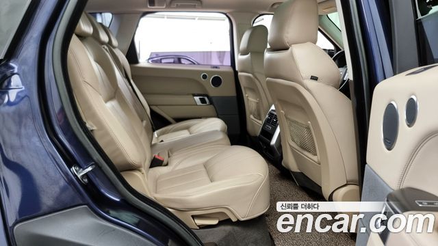 Land Rover Range Rover Sport (II) 3.0 SC HSE Dynamic 2014 — фото 16