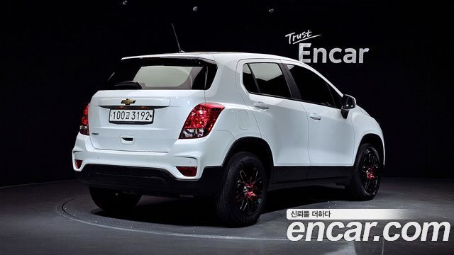 Chevrolet Trax 1.4 LS 2020 — фото 2