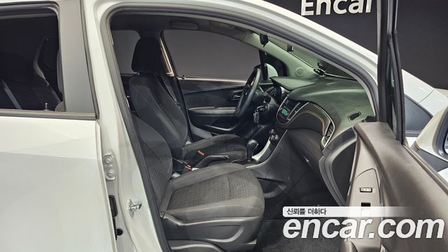 Chevrolet Trax 1.4 LS 2020 — фото 10