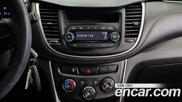Chevrolet Trax 1.4 LS 2020 — фото 15