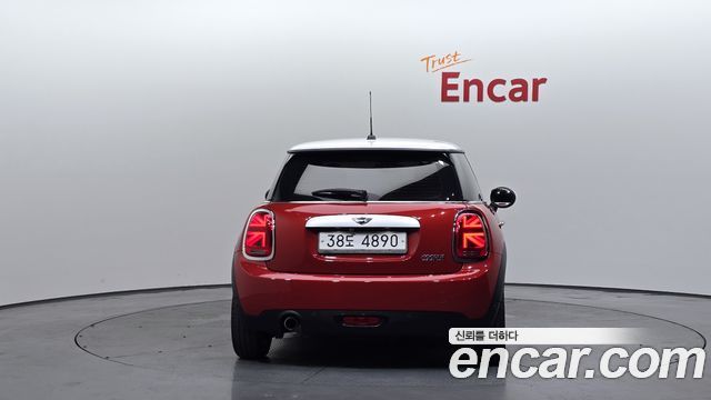 MINI Cooper Standard Third Generation 2015 — фото 4