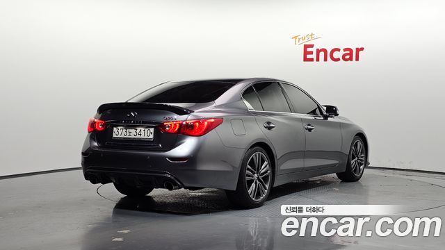 Infiniti Q50 3.5 Hybrid Essence 2016 — фото 2