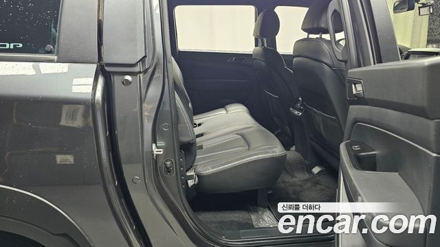KG Mobility (SsangYong) Rexton Sports Khan Diesel 2.2 4WD Prestige 2021 — фото 12