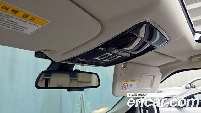Land Rover Range Rover (IV) 5.0 SC Vogue SE 2014 — фото 17