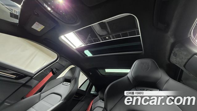 Porsche Panamera (976) 4.0 GTS 2025 — фото 12