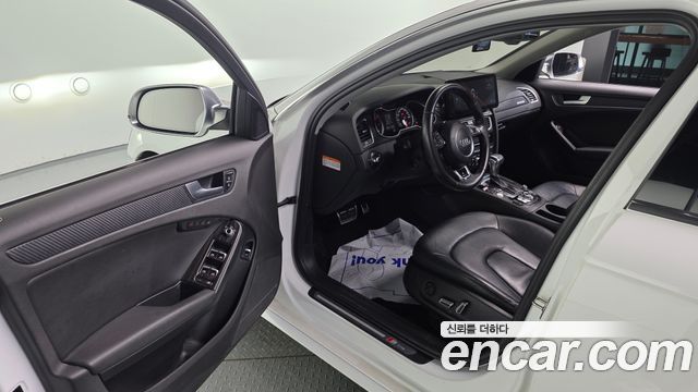 Audi A4 35 TDI Quattro Dynamic B8 2015 — фото 11