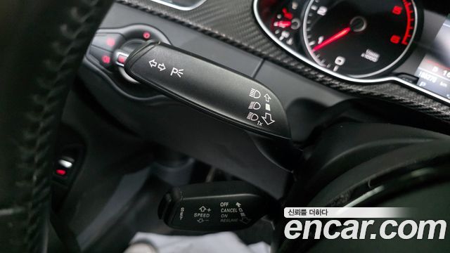 Audi A4 35 TDI Quattro Dynamic B8 2015 — фото 19