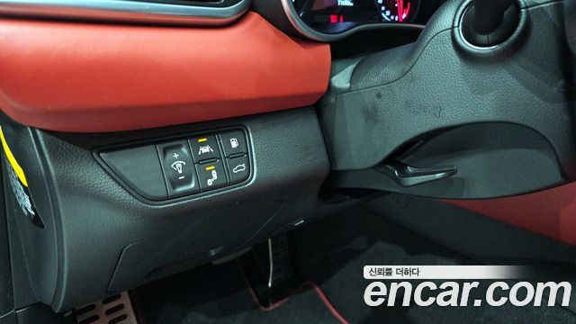 Genesis G70 3.3T Sport Advanced 2018 — фото 18