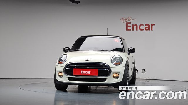 MINI Cooper Standard Third Generation 2016 — фото 3