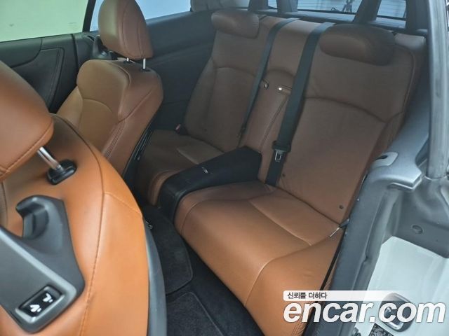 Lexus IS250 2.5 Convertible XE20 2013 — фото 16