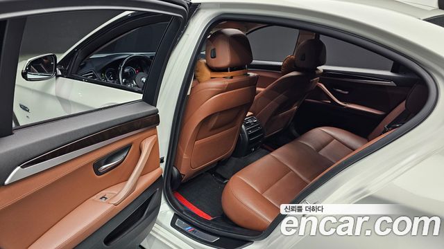 BMW 5 Series (F10) 528i xDrive M Aero Dynamic 2016 — фото 21