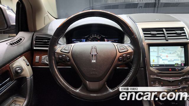 Lincoln MKX 3.7 AWD 2013 — фото 13