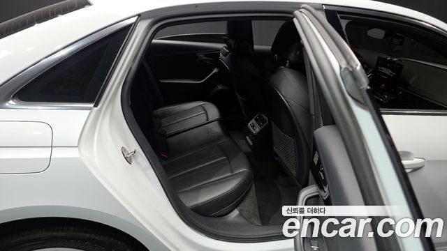 Audi A4 (B9) 35 TDI Premium 2021 — фото 12