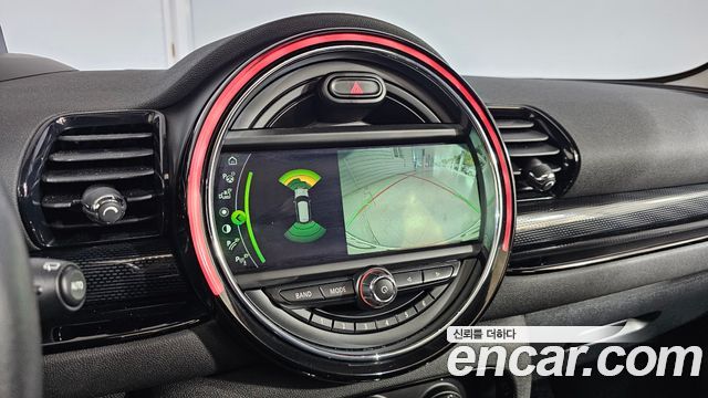 MINI Cooper D Clubman High 2nd 2018 — фото 16