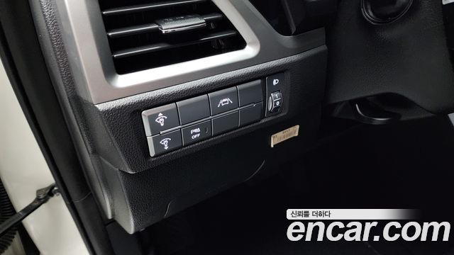 KG Mobility (SsangYong) Beautiful Korando Gasoline 1.5 2WD C7 2024 — фото 16