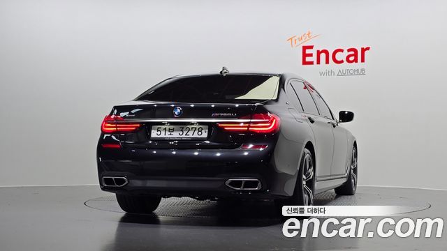 BMW 7 Series (G11) M760Li xDrive 2017 — фото 4