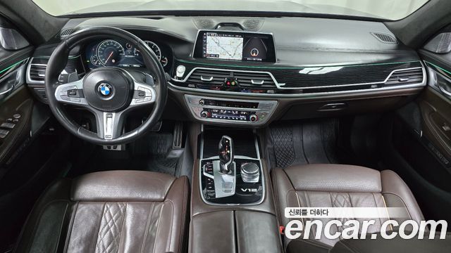 BMW 7 Series (G11) M760Li xDrive 2017 — фото 7
