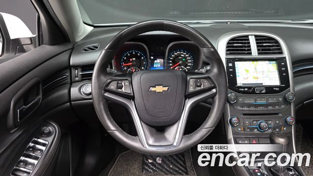 Chevrolet Malibu 2.0 LTZ 2015 — фото 18