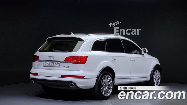 Audi Q7 3.0 TDI Quattro Dynamic 4L 2013 — фото 2