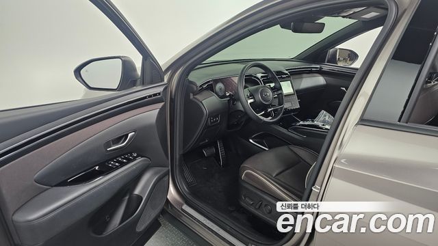 Hyundai Tucson (NX4) Gasoline 1.6 Turbo 2WD Inspiration 2023 — фото 10