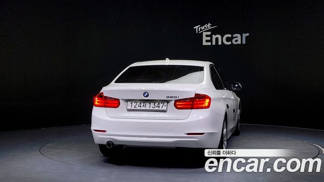 BMW 3 Series (F30) 320i 2013 — фото 4