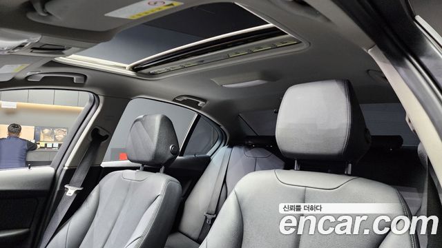 BMW 3 Series (F30) 320i 2013 — фото 19