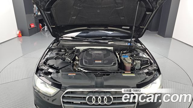 Audi A4 35 TDI Quattro B8 2015 — фото 6