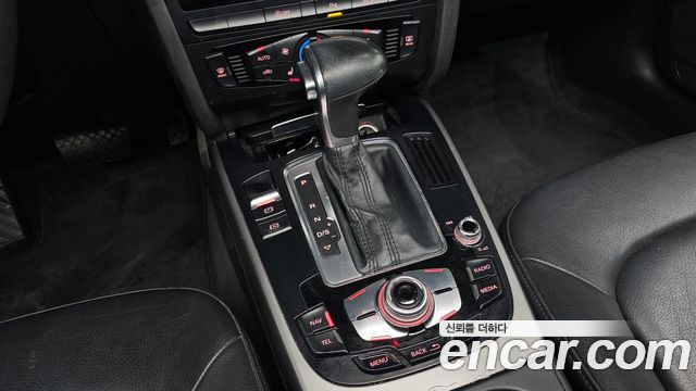 Audi A4 35 TDI Quattro B8 2015 — фото 9