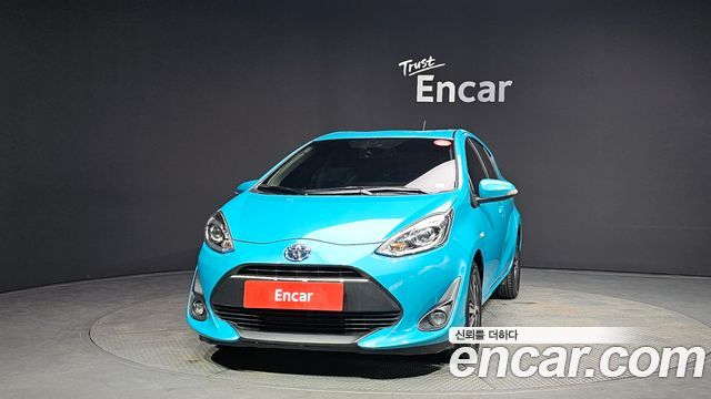 Toyota Prius C 1.5 2019 — фото 3