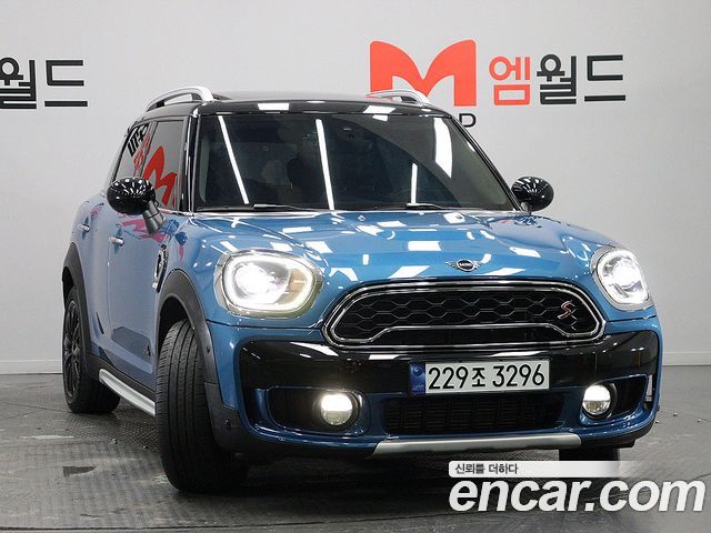 MINI Cooper SD Countryman ALL4 2nd 2019 — фото 2