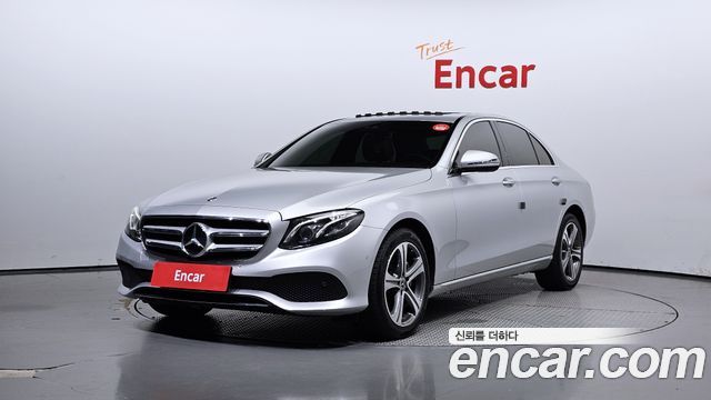 Mercedes-Benz E-Class (W213) E220d Avantgarde 2019 — фото 1