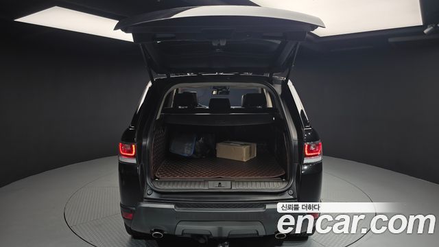 Land Rover Range Rover Sport (II) 3.0 SDV6 HSE Dynamic 2016 — фото 20