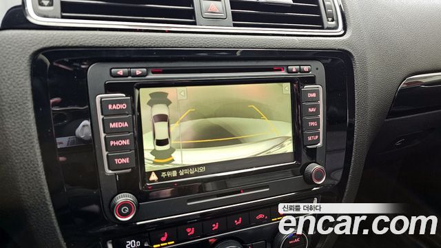 Volkswagen Jetta 2.0 TDI BlueMotion Premium 6th 2015 — фото 16