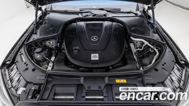 Mercedes-Benz S-Class (W223) Maybach S680 4MATIC 2023 — фото 6
