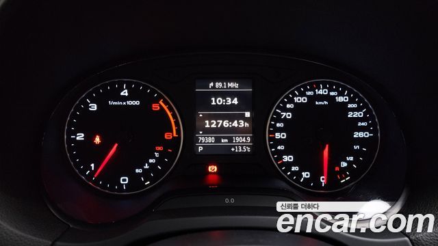 Audi A3 25 TDI Dynamic Sportback 8V 2015 — фото 8