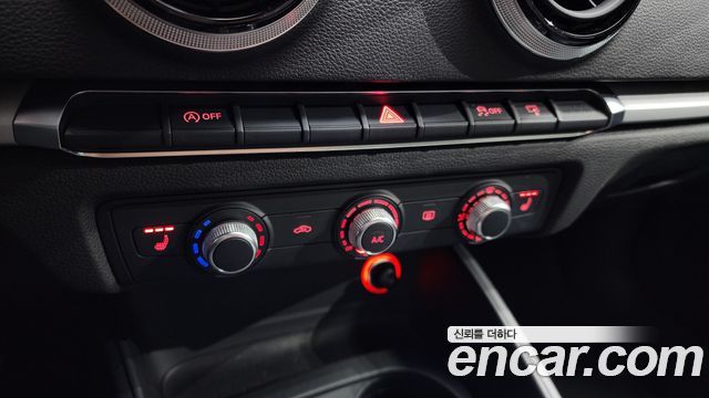 Audi A3 25 TDI Dynamic Sportback 8V 2015 — фото 16