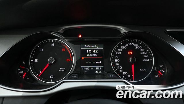 Audi A4 30 TDI Dynamic B8 2015 — фото 8