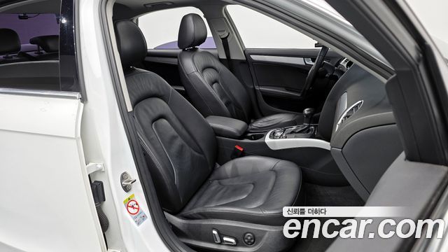 Audi A4 30 TDI Dynamic B8 2015 — фото 10
