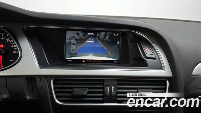 Audi A4 30 TDI Dynamic B8 2015 — фото 14