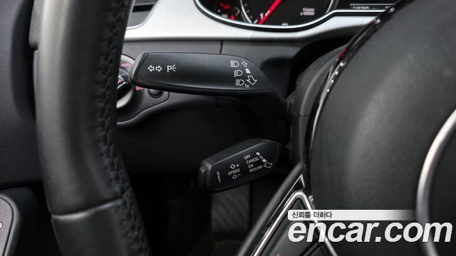 Audi A4 30 TDI Dynamic B8 2015 — фото 19