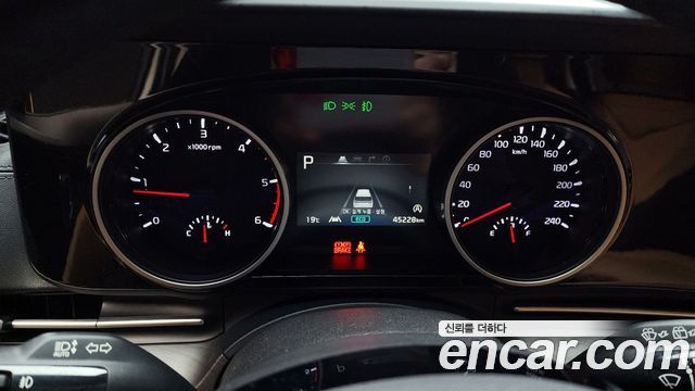 Kia Carnival (IV) Diesel 9-Seater Prestige 2021 — фото 7