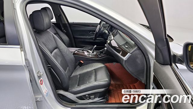 BMW 5 Series (F10) 520d 2011 — фото 15