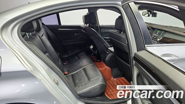 BMW 5 Series (F10) 520d 2011 — фото 16