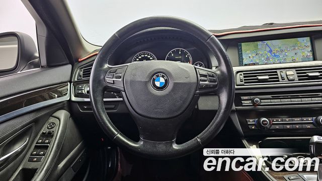 BMW 5 Series (F10) 520d 2011 — фото 17